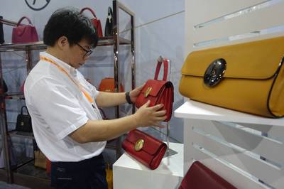 加博會盛大揭幕 精品薈萃 百貨云集 周末購物狂歡正當(dāng)時